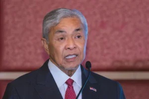 DATUK SERI DR AHMAD ZAHID HAMIDI 5c75c89197f4476c97c469fa368d5455 1789628525