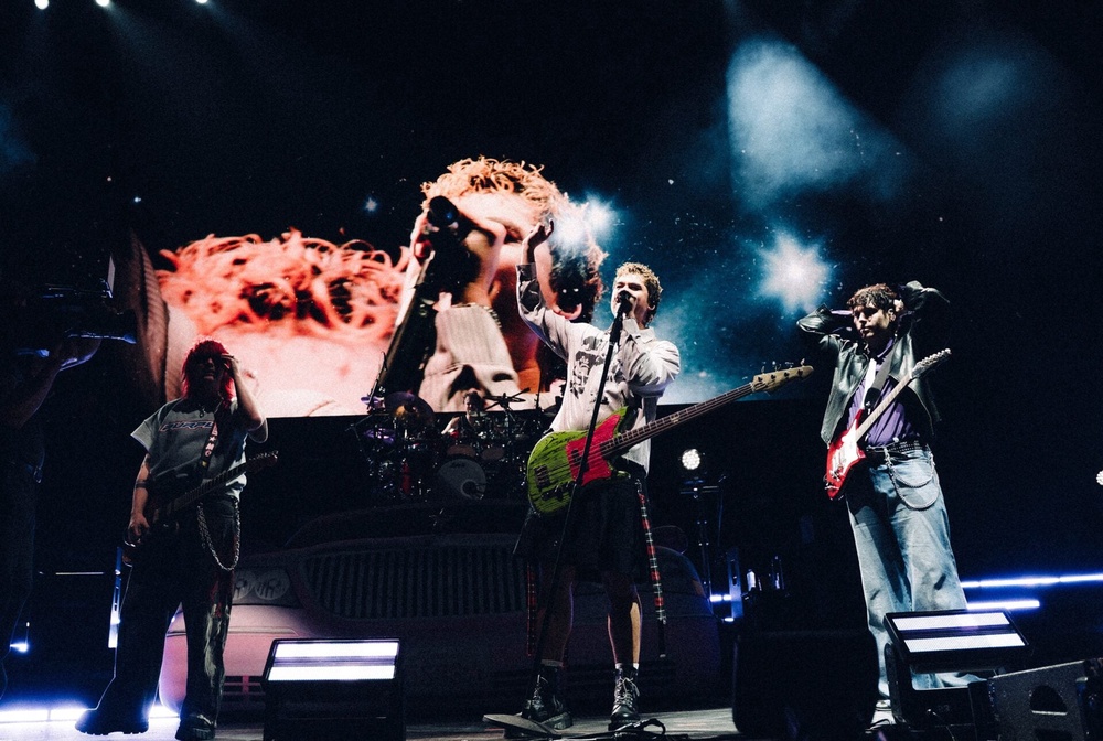 5SOS imgi 3 806072578 18650781988034635 2067993413629751764 n