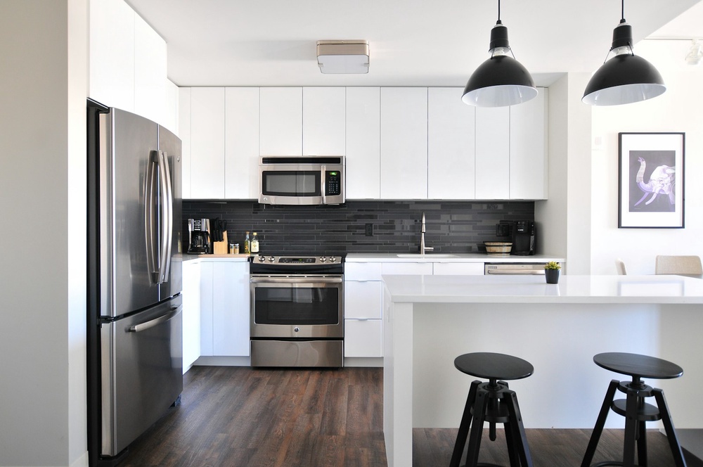 aluminium kitchen cabinets, aluminium, kitchen cabinets, Two Toned Kitchen
