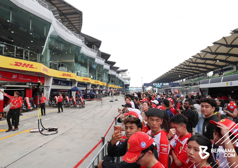 F1