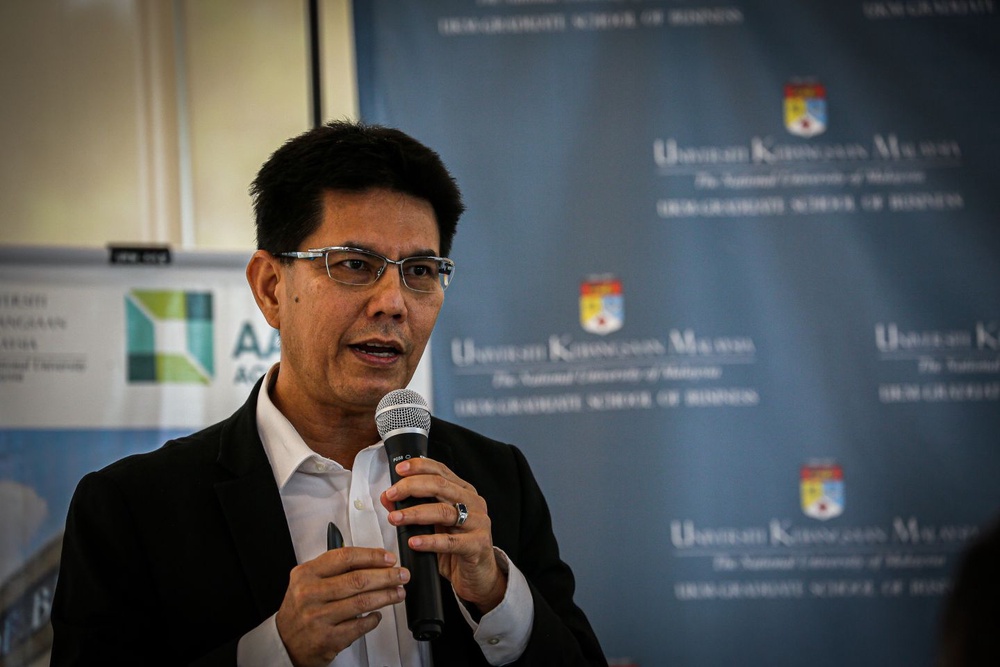 Ir Dr Mohd Shahreen Zainooreen Madros