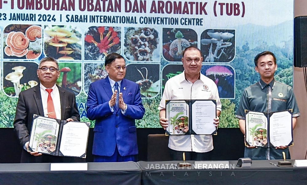 Yayasan Sabah signs MoA on TUB project