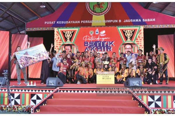 Kumpulan Gema Bertingkah Petagas emerges champion