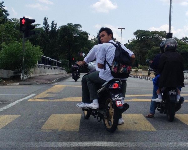 Image from: Why Is There Weekday Traffic Congestion on Federal Highway