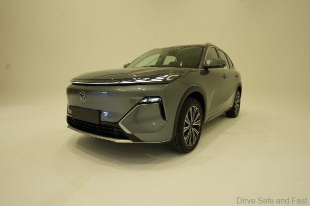 proton e.mas 7 phev in studio