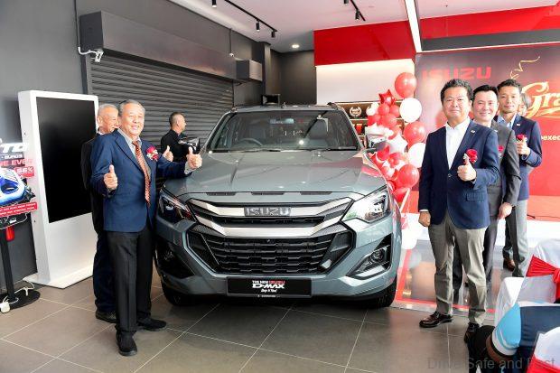 Image from: Autoexec Corporation Opens New Isuzu 3S Centre In Kuala Lumpur