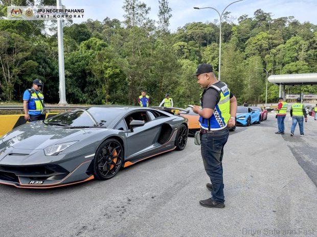 Image from: JPJ & POLICE & AADK LOCK DOWN CAR RACERS IN GENTING HIGHLANDS