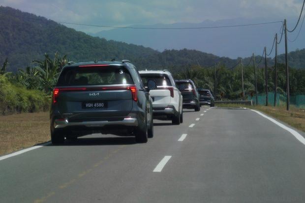 Image from: The Kia Carnival Facelift Does Amazing Things, Pity It’s A Diesel