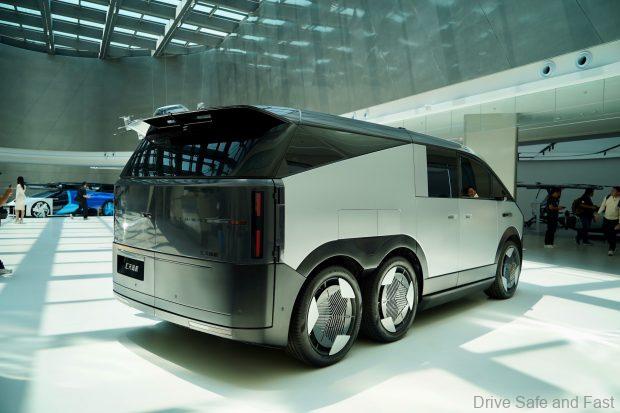 Image from: XPeng Wants To Sell A Flying Car + Charging Truck For RM1.2M This Year