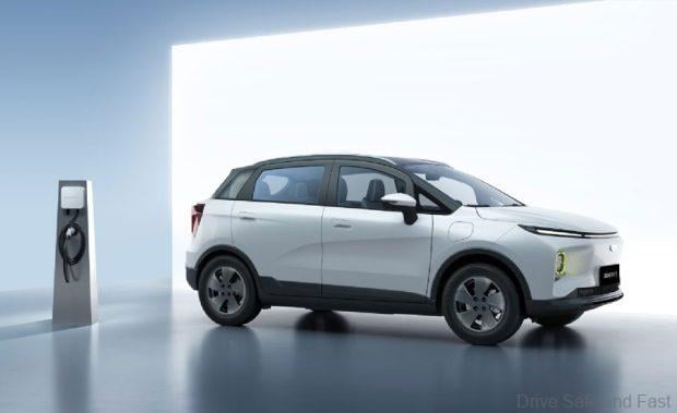 Image from: Geely Geometry E Might Become The Proton e.MAS 3