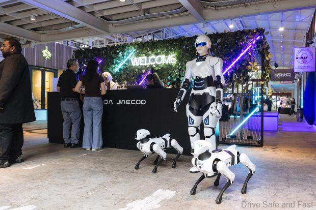Image from: OMODA | JAECOO Malaysia Previews Omoda C7, Launches GEN-O Malaysia