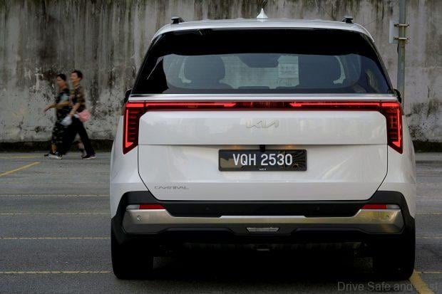 Image from: Kia Carnival 7-Seater Review Now That Budi Diesel Has Arrived