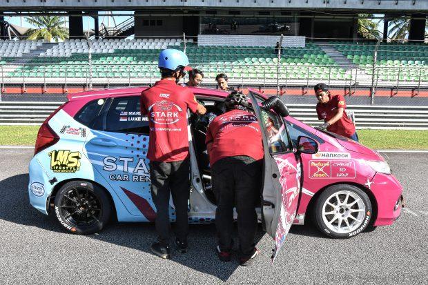 Image from: Privateer Luke Netto And Mark Darwin Take MT1600 Podium