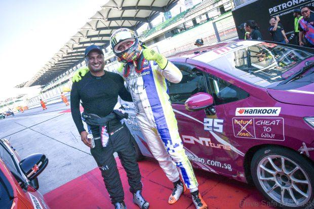Image from: Privateer Luke Netto And Mark Darwin Take MT1600 Podium