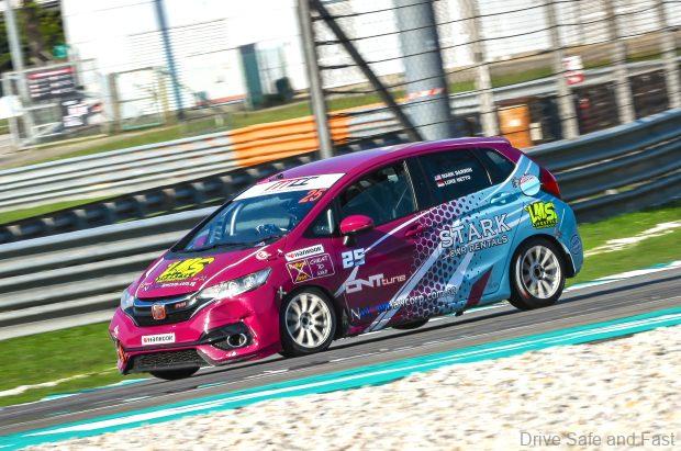 Image from: Privateer Luke Netto And Mark Darwin Take MT1600 Podium