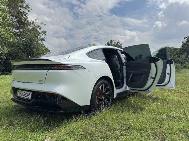 Image from: Why Have You NOT Test Driven This Dongfeng 007 Yet
