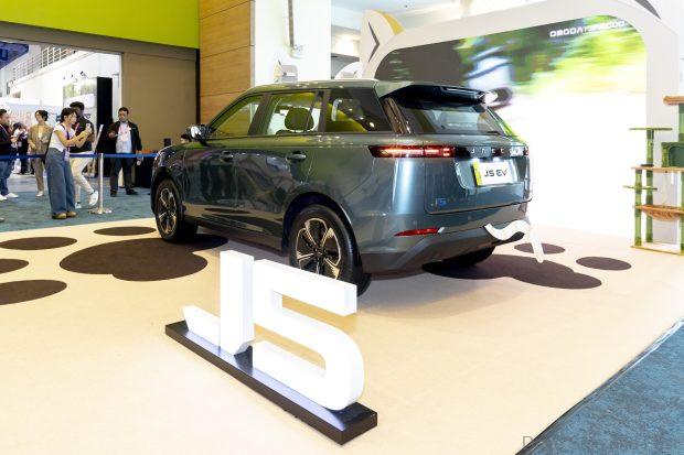 Image from: JAECOO J5 EV Makes First Public Appearance at Oh My Meow! Expo 2026