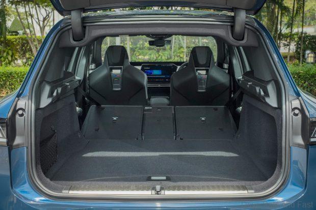 Image from: BMW iX3 50 xDrive M Sport Pro Neue Klasse for Just RM378,800