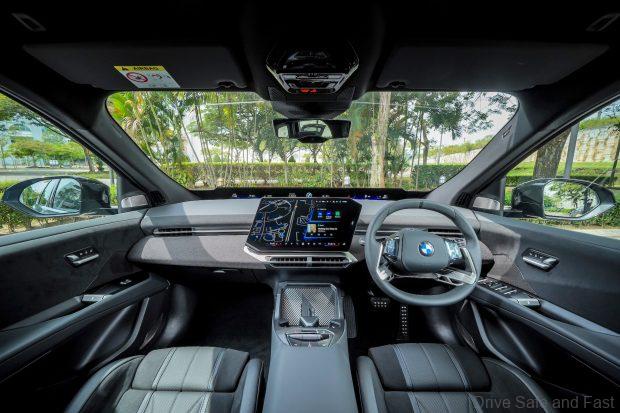 Image from: BMW iX3 50 xDrive M Sport Pro Neue Klasse for Just RM378,800