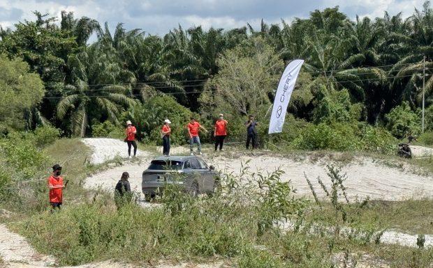 Image from: Why Did We Take The Chery Tiggo 9 Premium SUV Off-Road