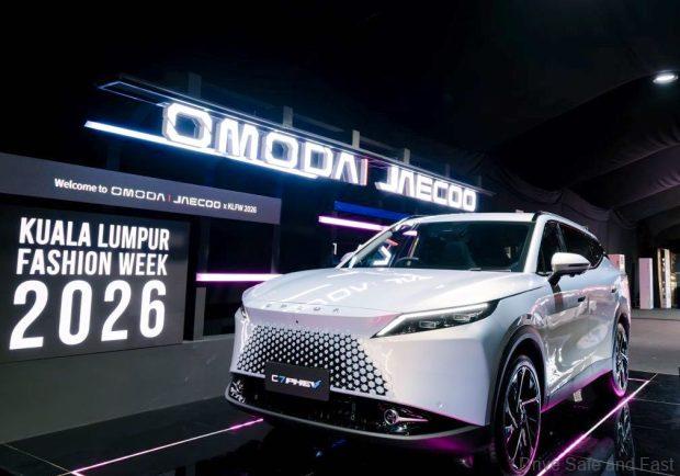 OMODA C7 AND C7 PHEV SUV