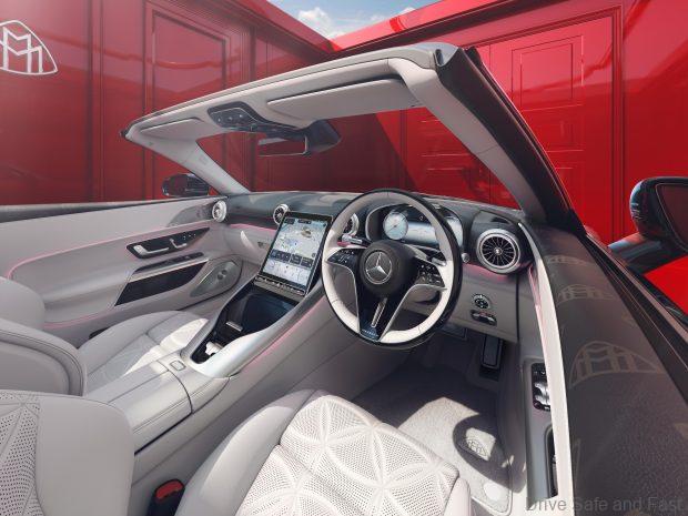 Image from: Mercedes-Maybach SL 680 Monogram Series Makes Haute Couture Debut In Malaysia