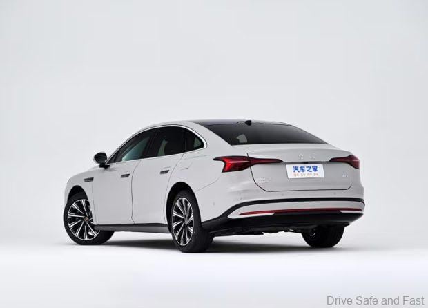 Image from: All-New Hongqi H7 PHEV Targets Guinness World Record For Longest Single-Tank Hybrid Drive