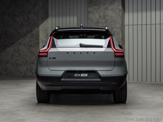 volvo ex40 rear