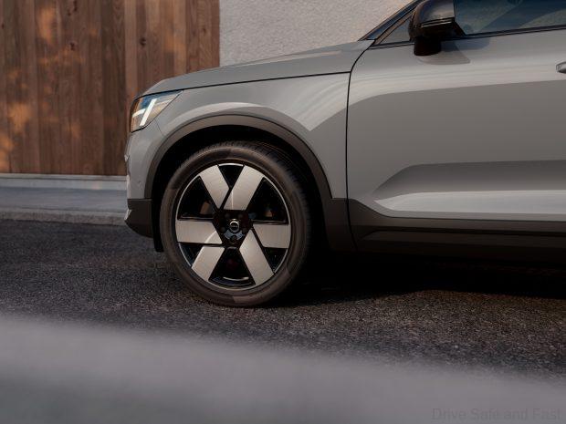 volvo xc40 rim design