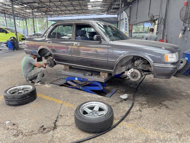 Image from: Here Is Why We Downsized The Wheels On Our Classic Toyota Crown