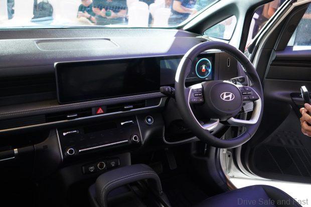 Image from: Hyundai Stargazer Launched In Malaysia From RM99,800 With 3 Variants Available