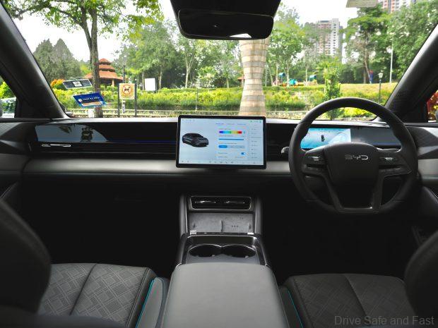 BYD Seal 6 Dynamic cabin
