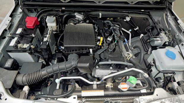 suzuki jimny engine bay