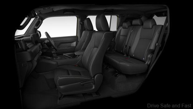 Toyota Land Cruiser FJ seats