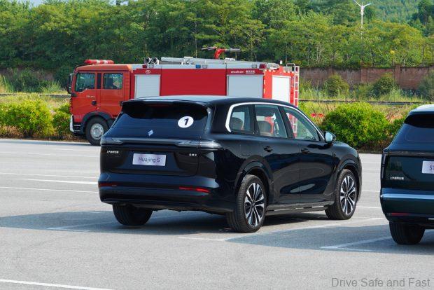 Image from: We Test Drove The Current Wuling Product Portfolio In China, Including The Huajing S, Stario L, Darion, Eksion And More