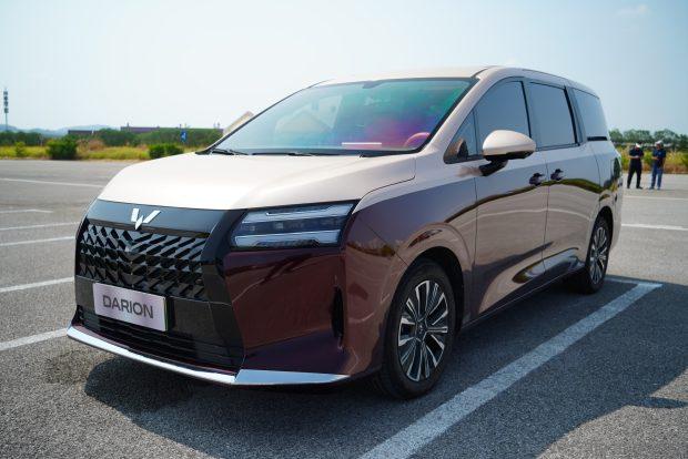 wuling darion mpv