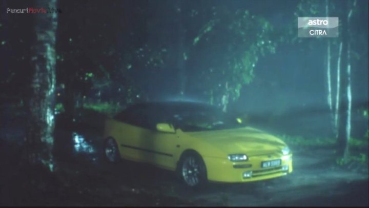 Image from: Dua Kereta Watak Utama Filem Senario Lagi