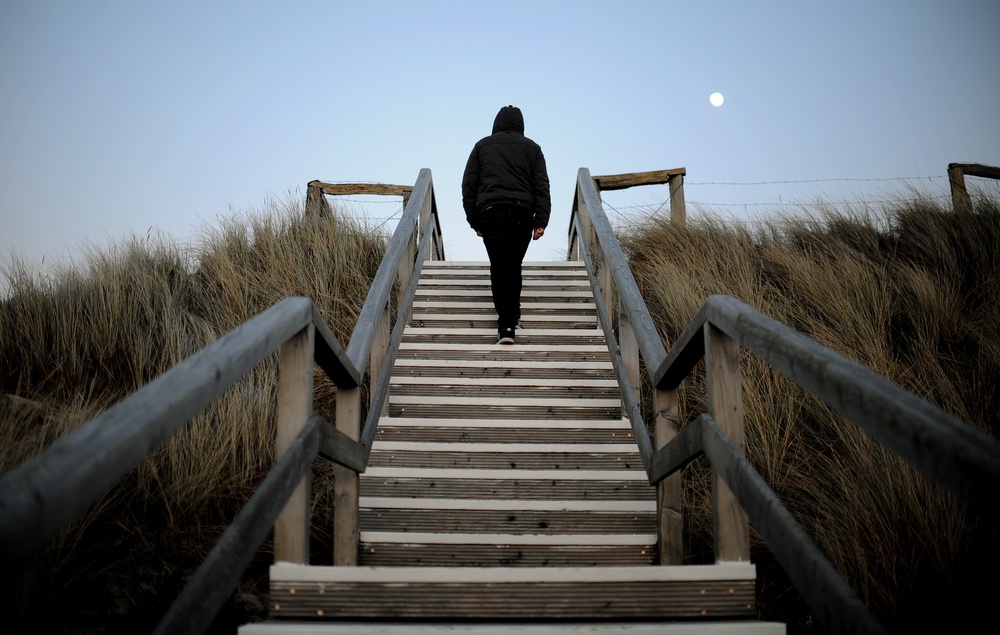 how-many-flights-of-stairs-should-you-walk-a-day