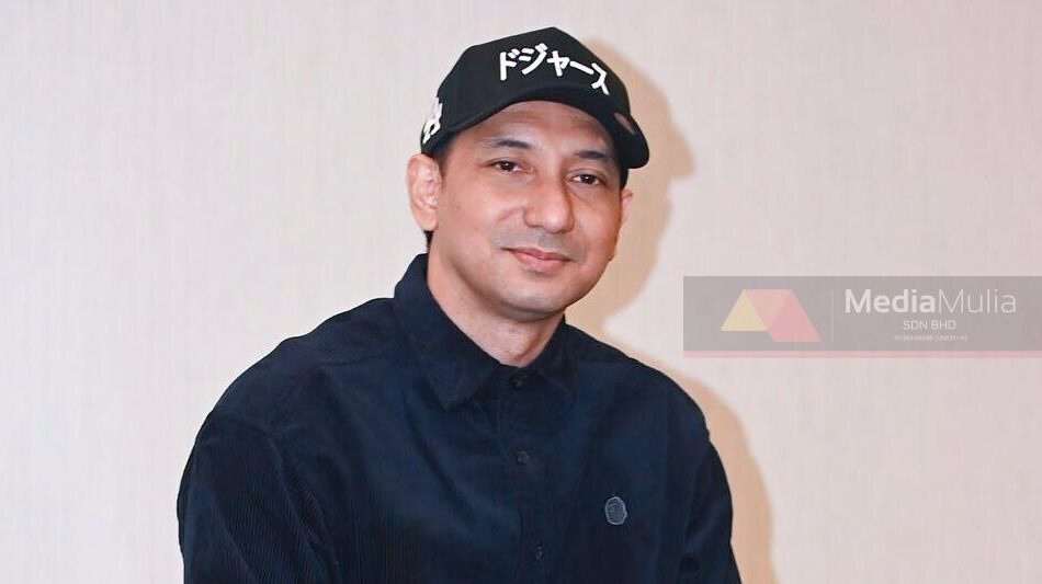 Image from: ‘Dengar nasihat senior, jangan jadi hos bodoh sombong’