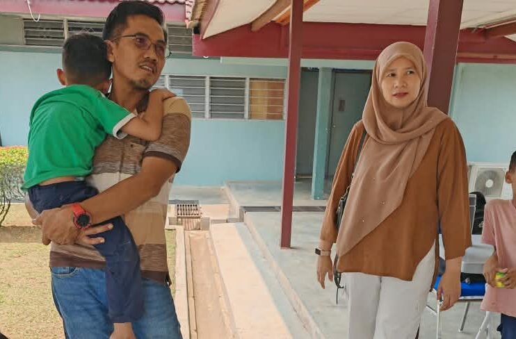 Image from: KKEC UiTM: Berjalan 10 kilometer bawa beban 5kg sebelum pengsan