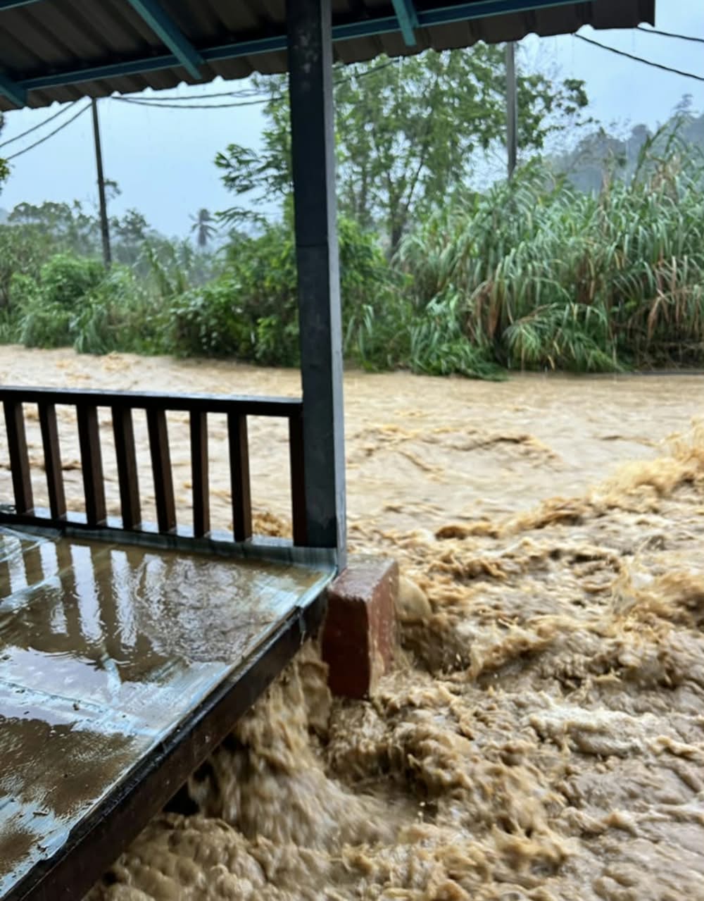 Image from: Janda Baik banjir, 10 minit air penuh rumah