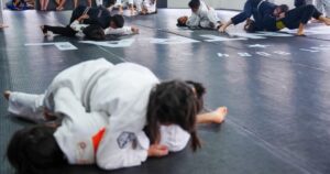 Image from: Pertarungan jujitsu seperti bermain catur