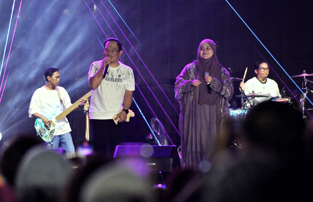 Image from: Wali Band, doa dan banjir penonton di mana sahaja