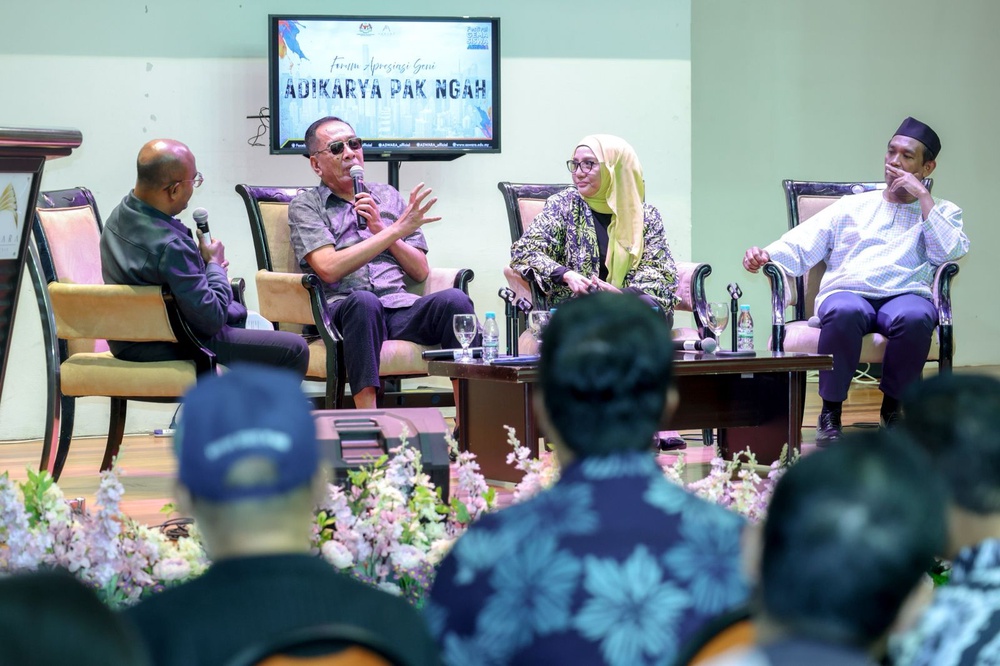 Image from: 50 tahun lagi, lagu tradisional bunyi macam mana – Ramli MS