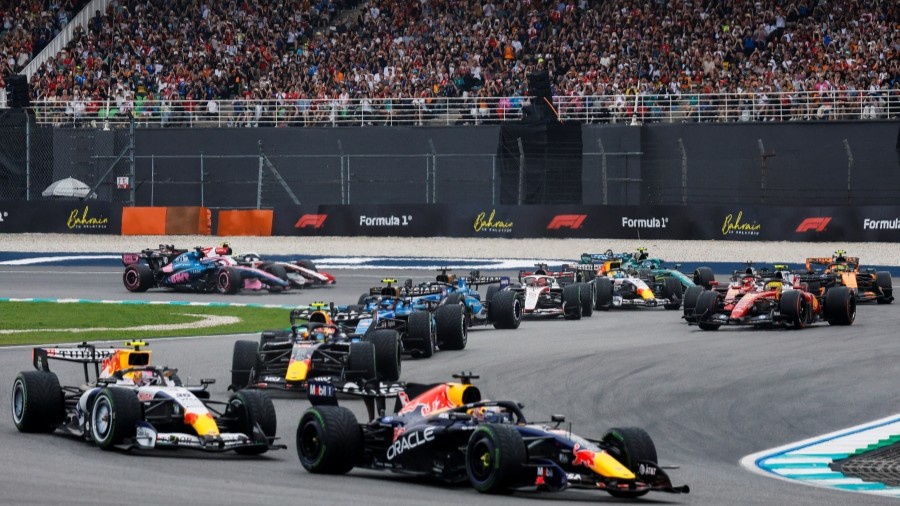 Image from: GP Bahrain: Verstappen kekal jadi ‘penakluk’ Sepang