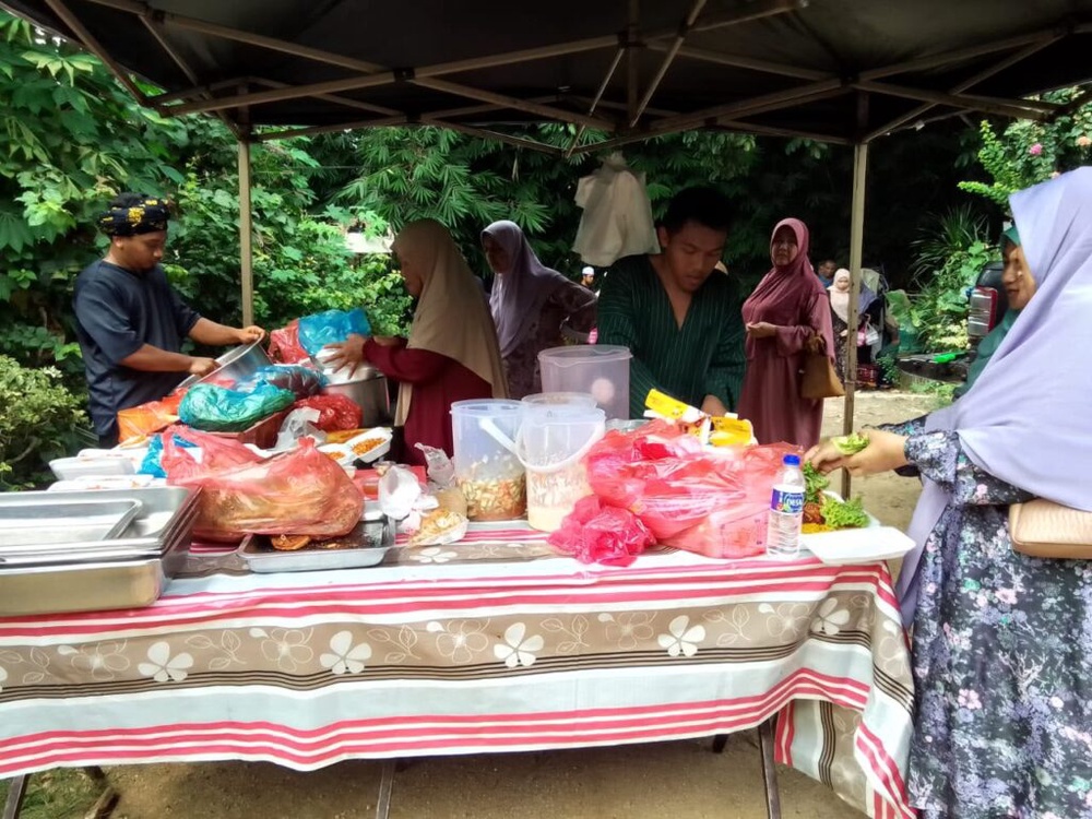 Image from: Rumah terbakar, peniaga sedekah semua jualan makanan kepada jiran