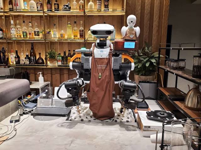 Image from: Duduk rumah tetap boleh bekerja di kafe