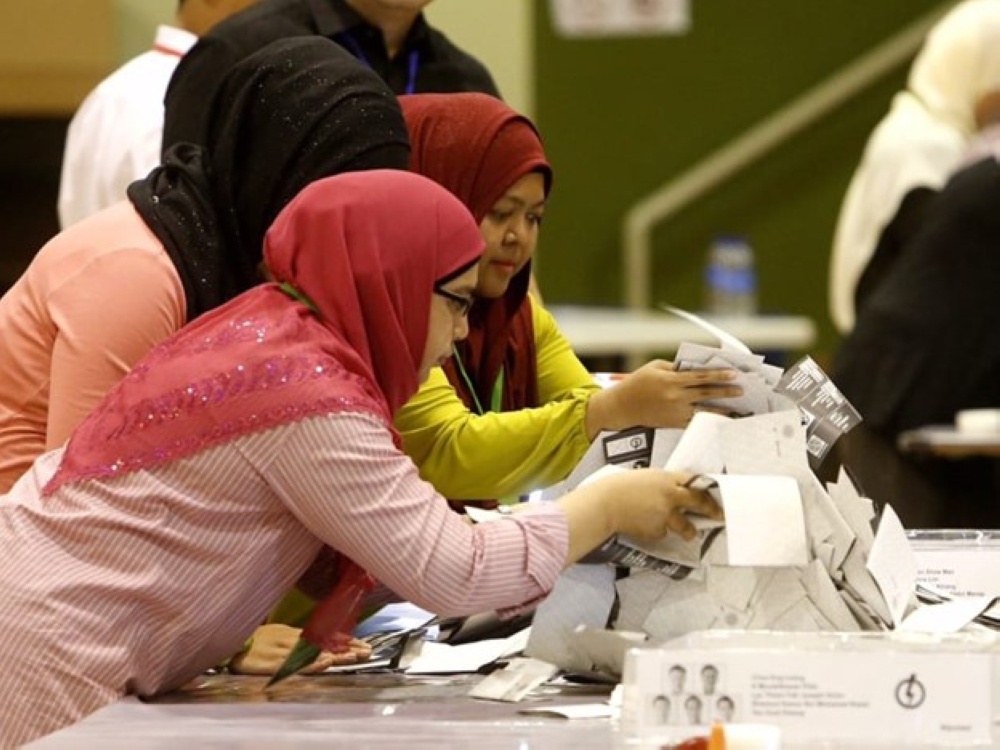 Singapore presidential election What are sample counts, how are they