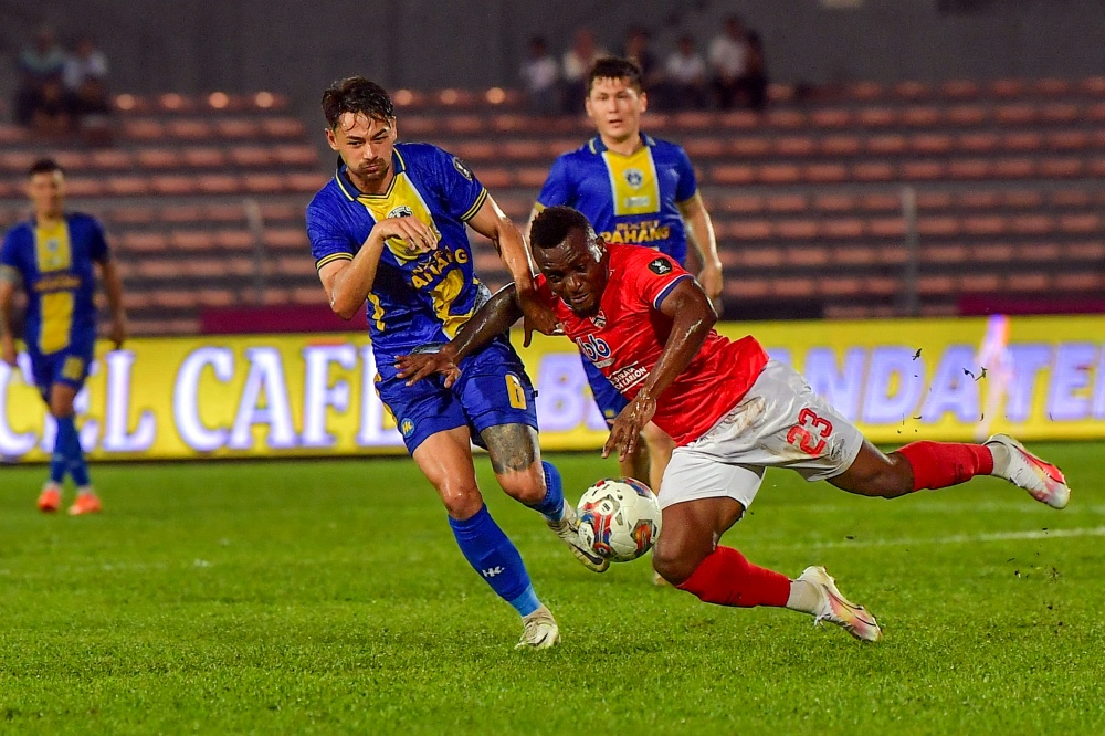 Malaysia Cup: Morales penalty allows KL City to edge Sri Pahang 1-0 in ...