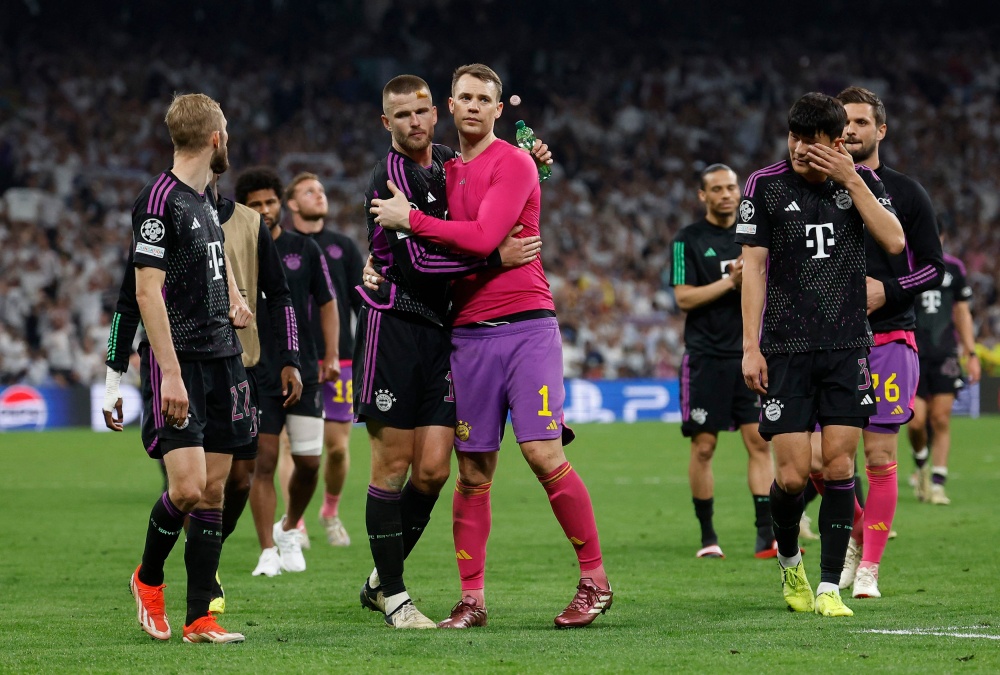 Bayern fuming over stoppage-time offside after 2-1 loss to Real